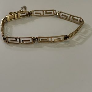 14 karat gold Greek design bracelet